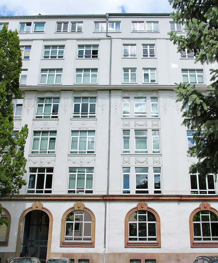 Hausfassade des Instituts für Psychoanalyse in Frankfurt